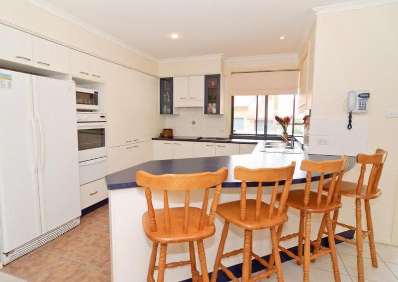 21 Amethyst Way, Port Macquarie, Port Macquarie - Thumbnail 3