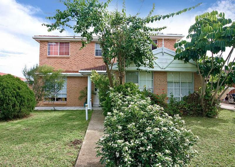 10 Kirsty Close, Hassall Grove, Hassall Grove - Image 1