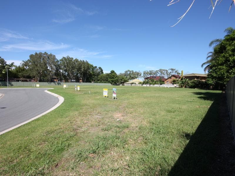 7/13																										Lincoln Road
														
								Port Macquarie, NSW 2444, Port Macquarie - Image 1