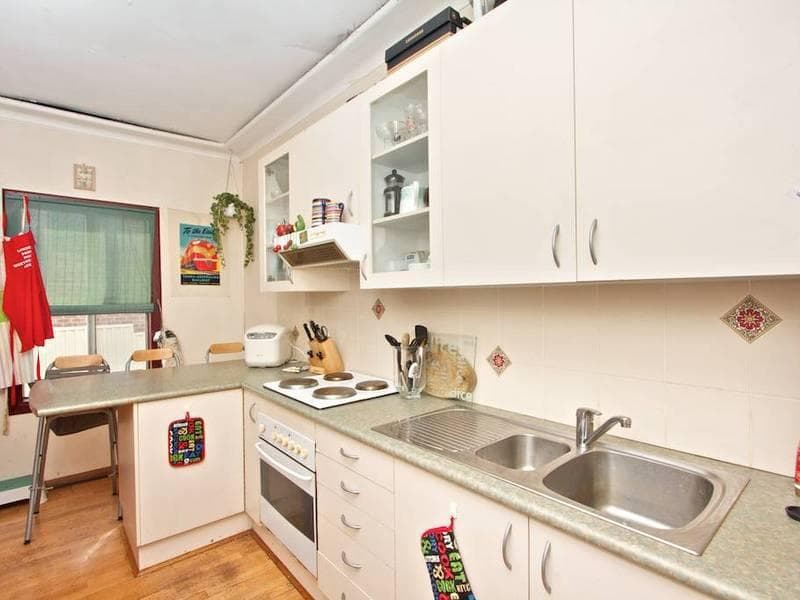 12 Bates Avenue, South Wentworthville, South Wentworthville - Thumbnail 4