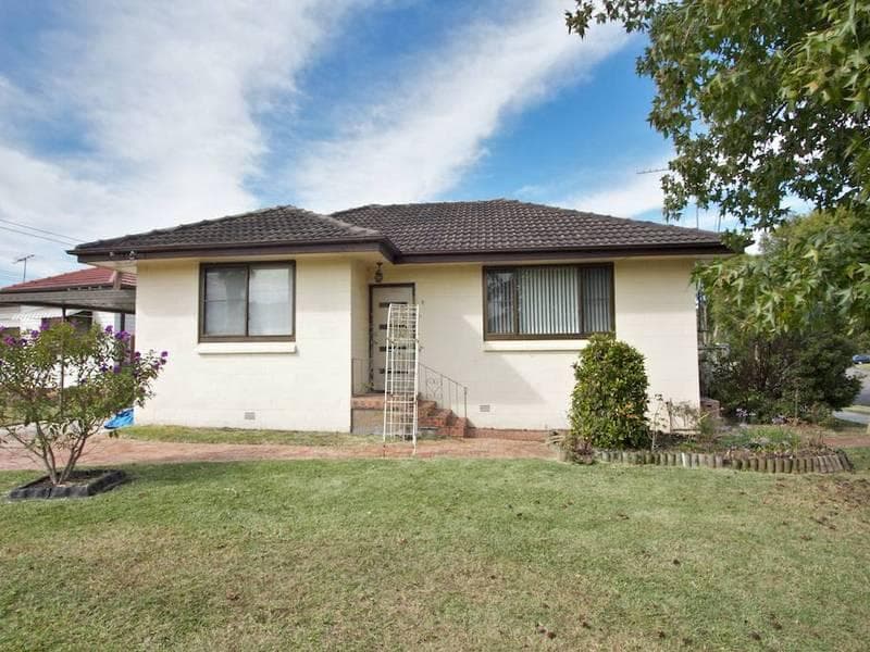 1 Norika Place, Toongabbie, Toongabbie - Image 1