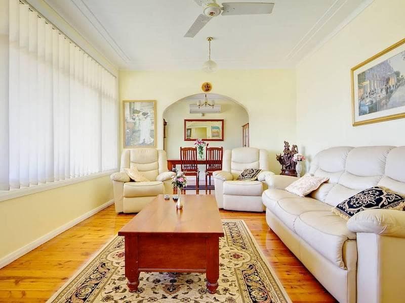 12 Lower Mount Street, Wentworthville, Wentworthville - Thumbnail 2