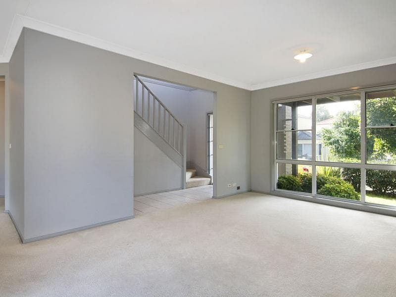 4 Falls Place, Kellyville Ridge, Kellyville Ridge - Thumbnail 2