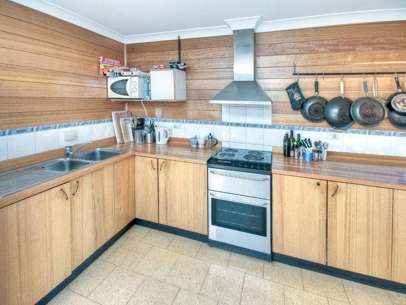 1																										Brenan St
														
								Fairfield, NSW 2165, Glebe - Thumbnail 4