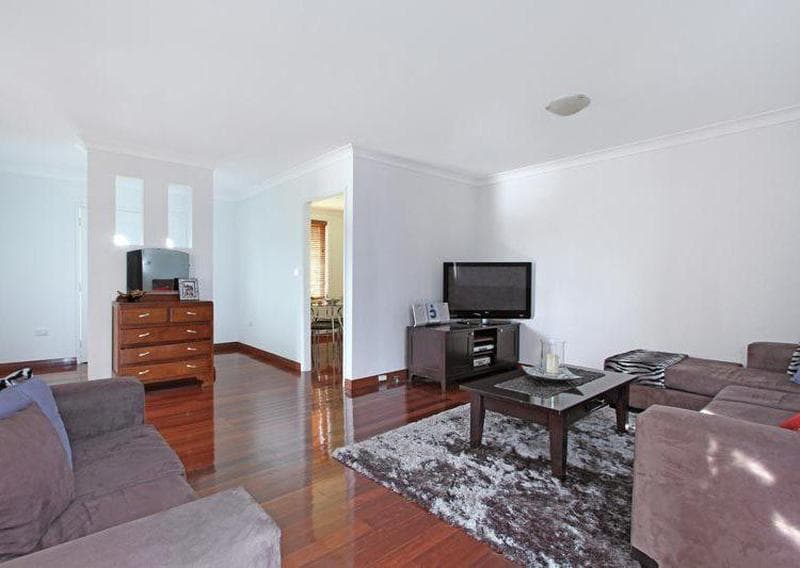 124 Undola Rd, Helensburgh, Helensburgh - Thumbnail 4