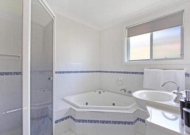 124 Undola Rd, Helensburgh, Helensburgh - Thumbnail 8