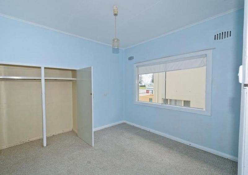 10/33																										Everard Street
														
								Port Macquarie, NSW 2444, Port Macquarie - Thumbnail 5