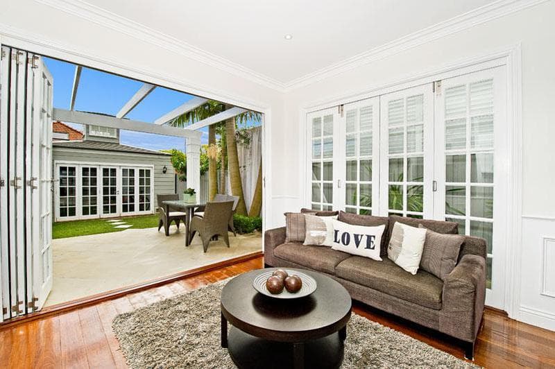 215 Denison Street, Queens Park, Queens Park - Thumbnail 3