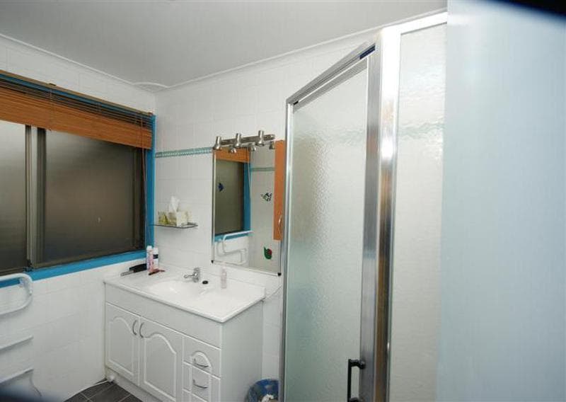 2/36																										Macquarie Road
														
								Auburn, NSW 2144, Kings Park - Thumbnail 6