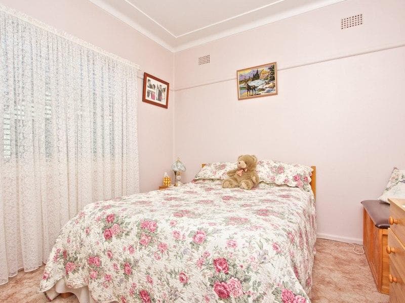 18 Waratah Street, Old Guildford, Old Guildford - Thumbnail 5