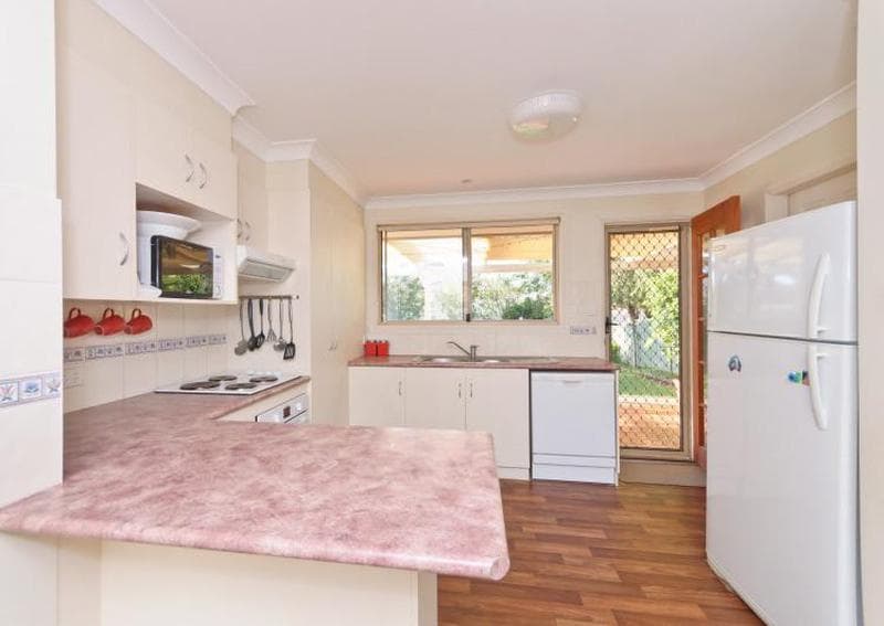 13 Yarra Avenue, Port Macquarie, Port Macquarie - Thumbnail 3