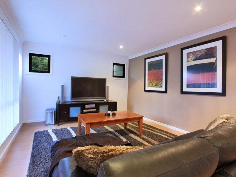 7 Floyd Place, Helensburgh, Helensburgh - Thumbnail 3