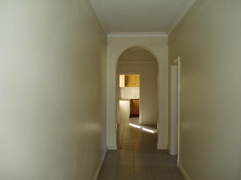 35a Hawksview Street, Merrylands, Merrylands - Thumbnail 2