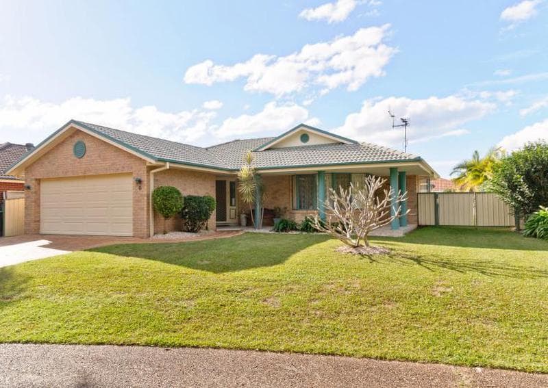 2/36																										Macquarie Road
														
								Auburn, NSW 2144, Port Macquarie - Image 1