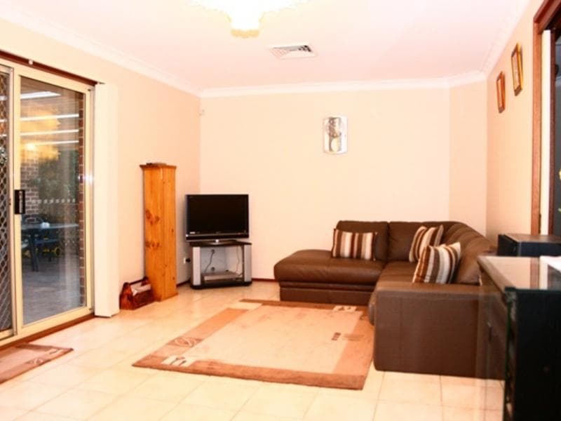 9/15																										Blaxcell Street
														
								Granville, NSW 2142, Kings Langley - Thumbnail 6