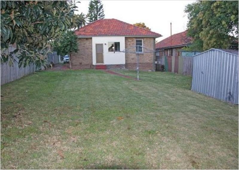 9/15																										Blaxcell Street
														
								Granville, NSW 2142, Campsie - Thumbnail 2