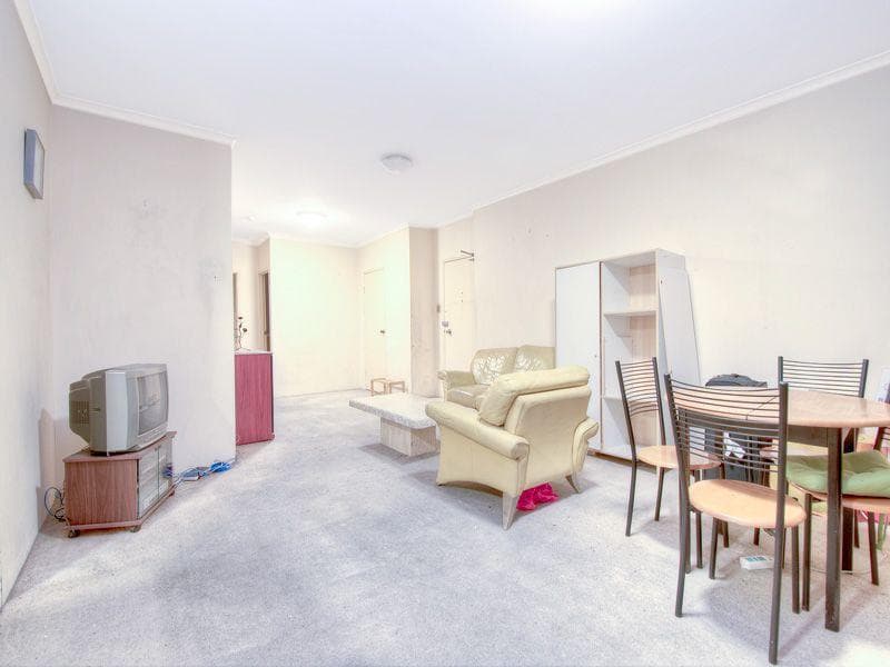 10/85c																										Ocean
														
								Woollahra, NSW 2025, Ultimo - Thumbnail 3