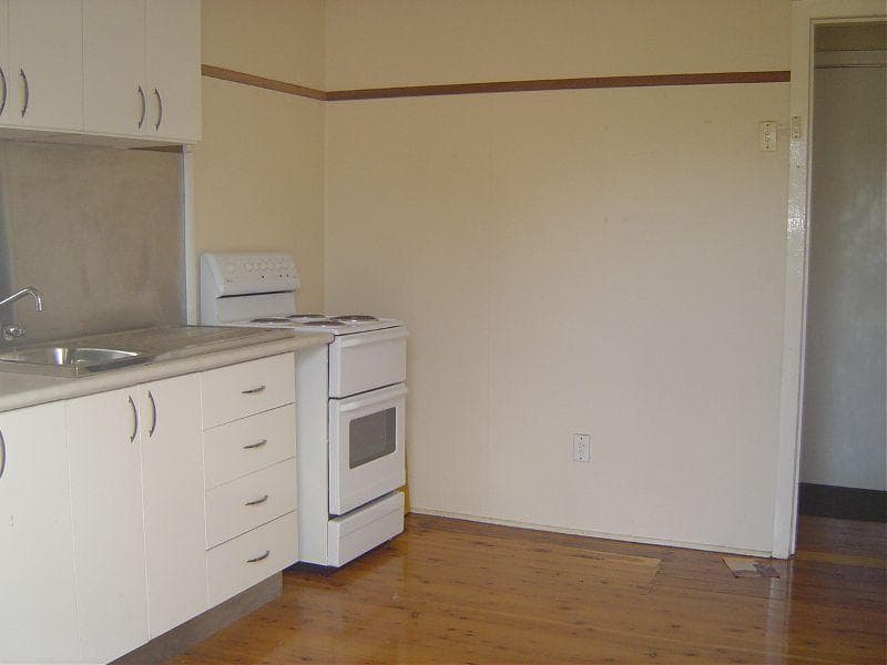 31 Raymond Street, Blacktown, Blacktown - Thumbnail 3