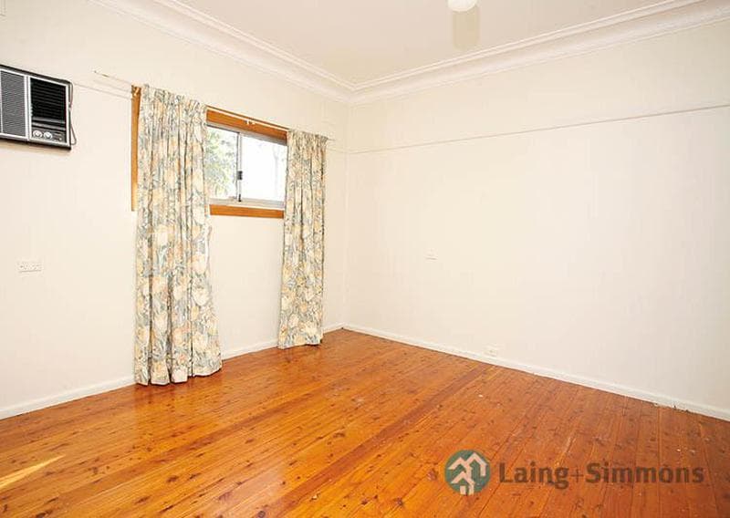 8/22-24																										Neil Street
														
								Merrylands, NSW 2160, Mount Pritchard - Thumbnail 7