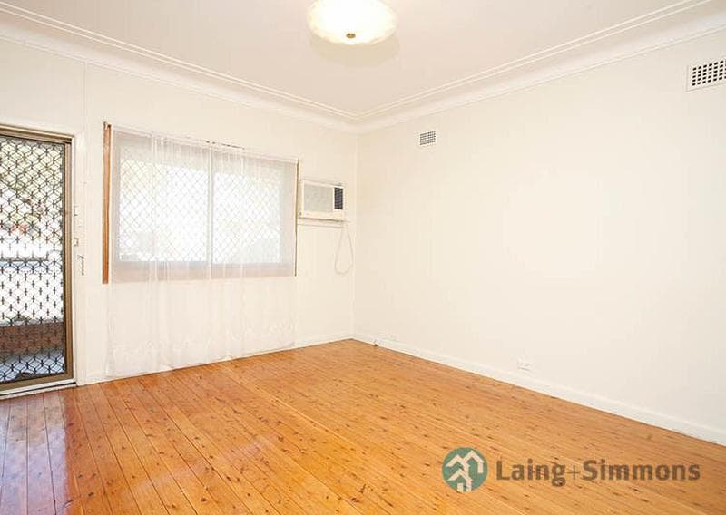8/22-24																										Neil Street
														
								Merrylands, NSW 2160, Mount Pritchard - Thumbnail 8
