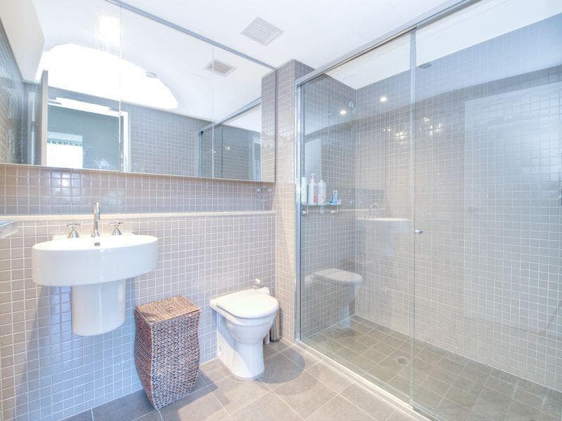 10/33																										Everard Street
														
								Port Macquarie, NSW 2444, Glebe - Thumbnail 6