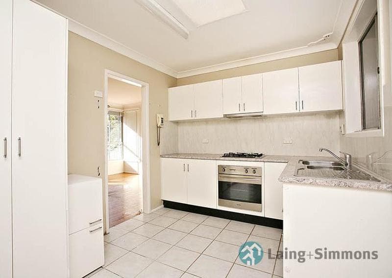 3 Cromarty Crescent, Winston Hills, Winston Hills - Thumbnail 2