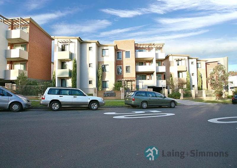 1/16																										Hamilton Street
														
								Rose Bay, NSW 2029, Northmead - Image 1