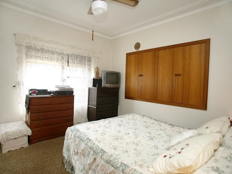 9/15																										Blaxcell Street
														
								Granville, NSW 2142, Chester Hill - Thumbnail 3
