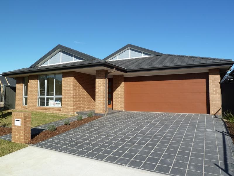 8/22-24																										Neil Street
														
								Merrylands, NSW 2160, Ropes Crossing - Image 1