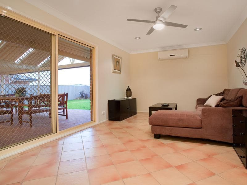 9/15																										Blaxcell Street
														
								Granville, NSW 2142, Quakers Hill - Thumbnail 5