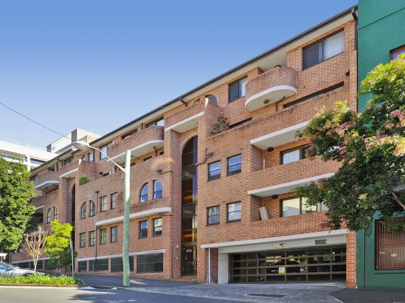 10/137 Forbes Street, Woolloomooloo, Woolloomooloo - Image 1