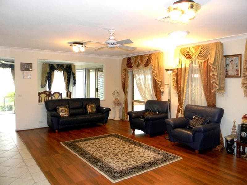 9/15																										Blaxcell Street
														
								Granville, NSW 2142, Blacktown - Thumbnail 5
