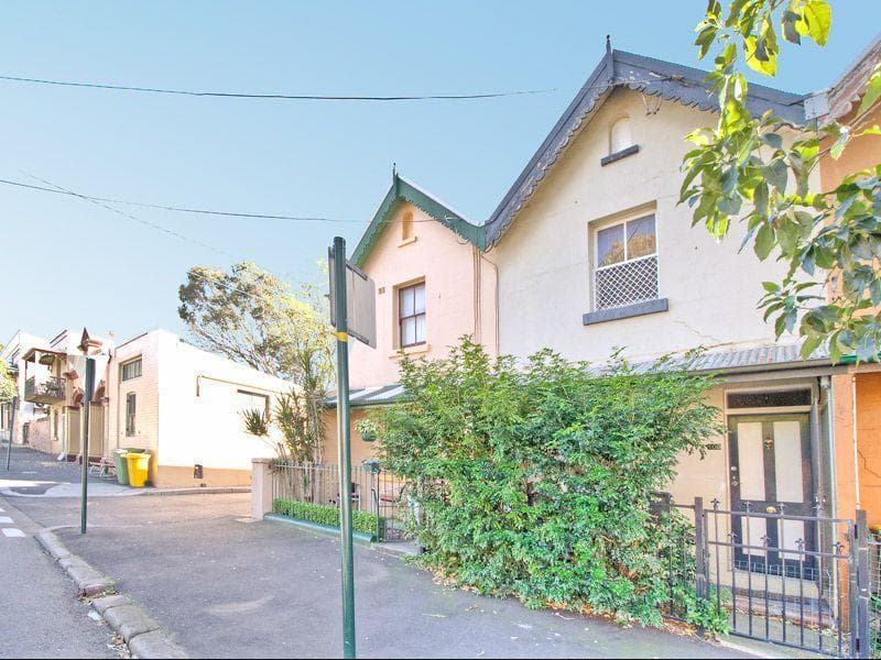 2/36																										Macquarie Road
														
								Auburn, NSW 2144, Glebe - Thumbnail 2