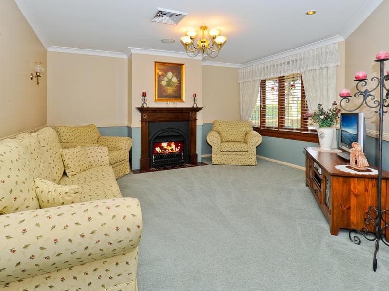 53																										Avoca Road
														
								Canley Heights, NSW 2166, Thornton - Thumbnail 6