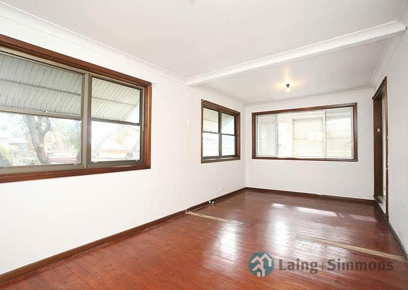 8/22-24																										Neil Street
														
								Merrylands, NSW 2160, Guildford - Thumbnail 5
