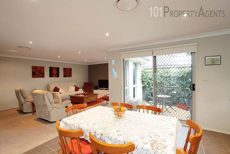 10/85c																										Ocean
														
								Woollahra, NSW 2025, Ropes Crossing - Thumbnail 8