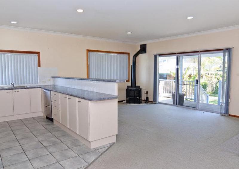 1																										Brenan St
														
								Fairfield, NSW 2165, Port Macquarie - Thumbnail 6
