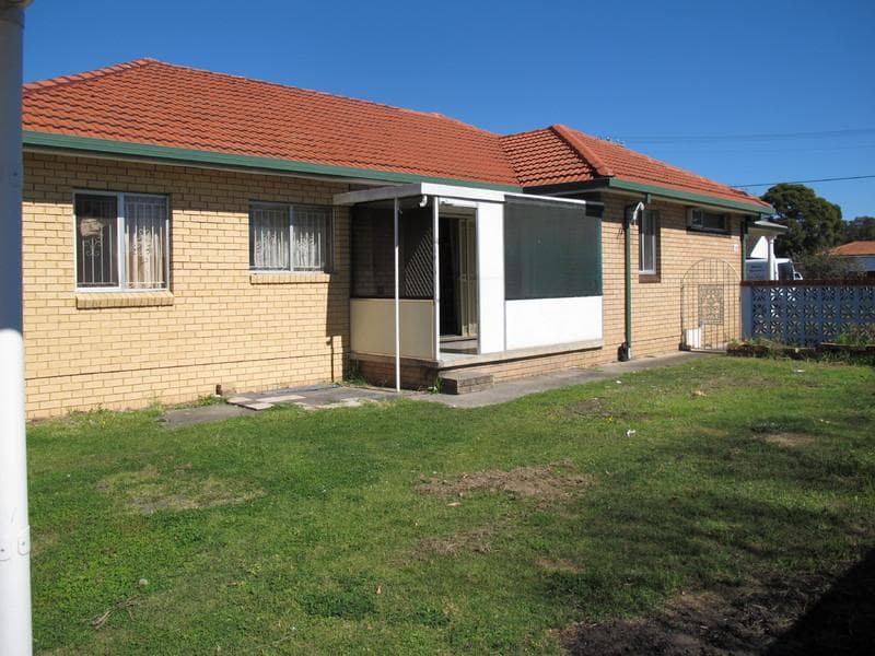 14 Harden Street, Canley Heights, Canley Heights - Thumbnail 7