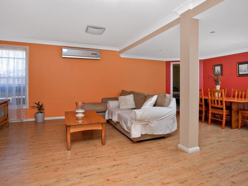 10/33																										Everard Street
														
								Port Macquarie, NSW 2444, Kings Langley - Thumbnail 4