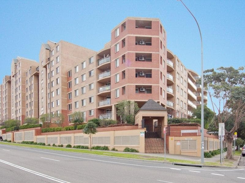 1/16																										Hamilton Street
														
								Rose Bay, NSW 2029, Request - Image 1