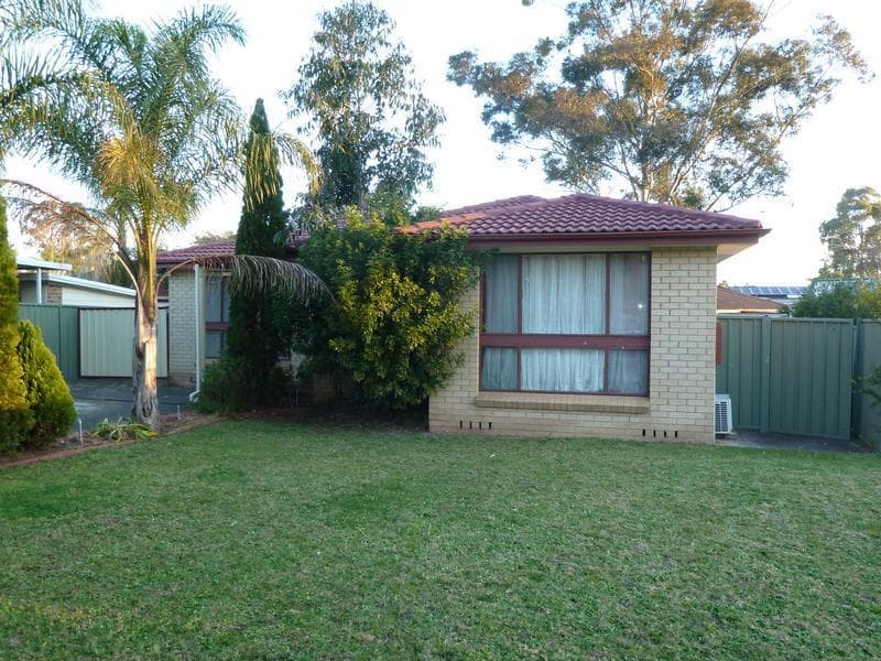 6 Hassett Pl, St Clair, St Clair - Image 1