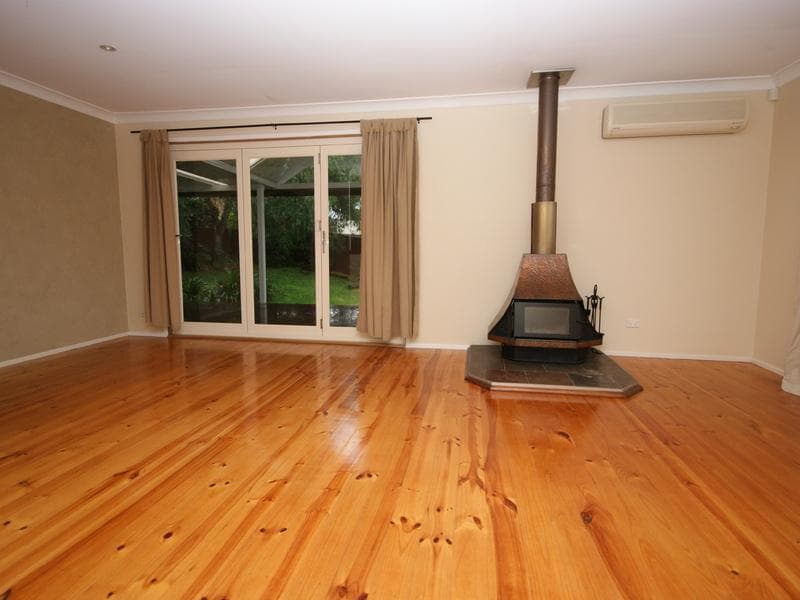 43 Marton Crescent, Kings Langley, Kings Langley - Thumbnail 4