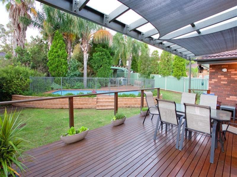 6 Ashcott Street, Kings Langley, Kings Langley - Image 1