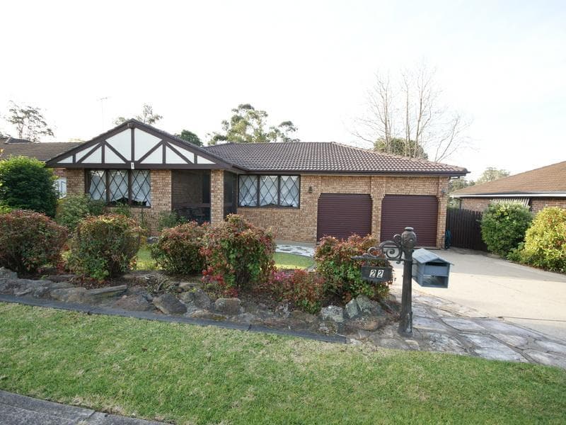 22 Gilbert Crescent, Kings Langley, Kings Langley - Image 1