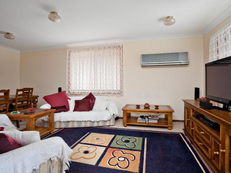 2/36																										Macquarie Road
														
								Auburn, NSW 2144, Quakers Hill - Thumbnail 2