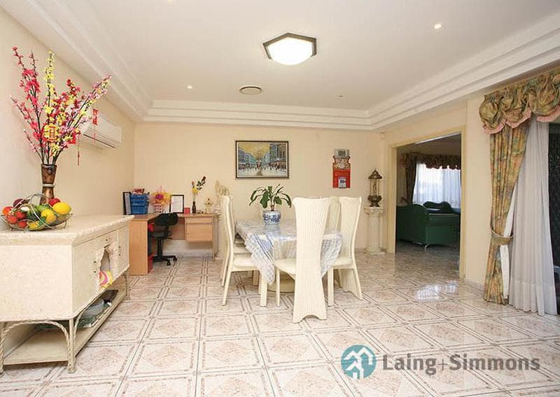 1																										Brenan St
														
								Fairfield, NSW 2165, Edensor Park - Thumbnail 3