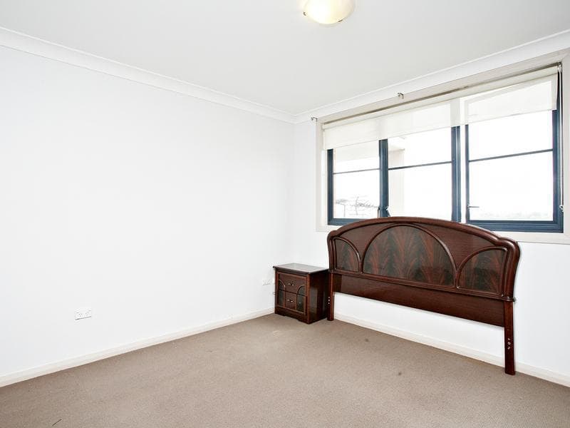 660/360-362 The Horsley Drive, Fairfield, Fairfield - Thumbnail 5