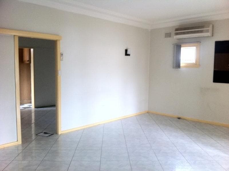 10/85c																										Ocean
														
								Woollahra, NSW 2025, Seven Hills - Thumbnail 7