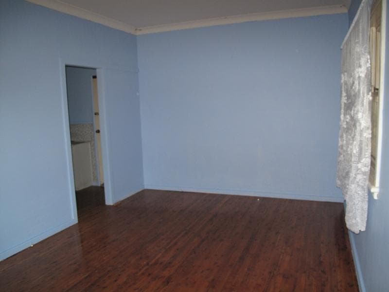 Address available upon request, Request - Thumbnail 4