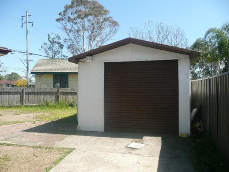 53																										Avoca Road
														
								Canley Heights, NSW 2166, Blackett - Thumbnail 2